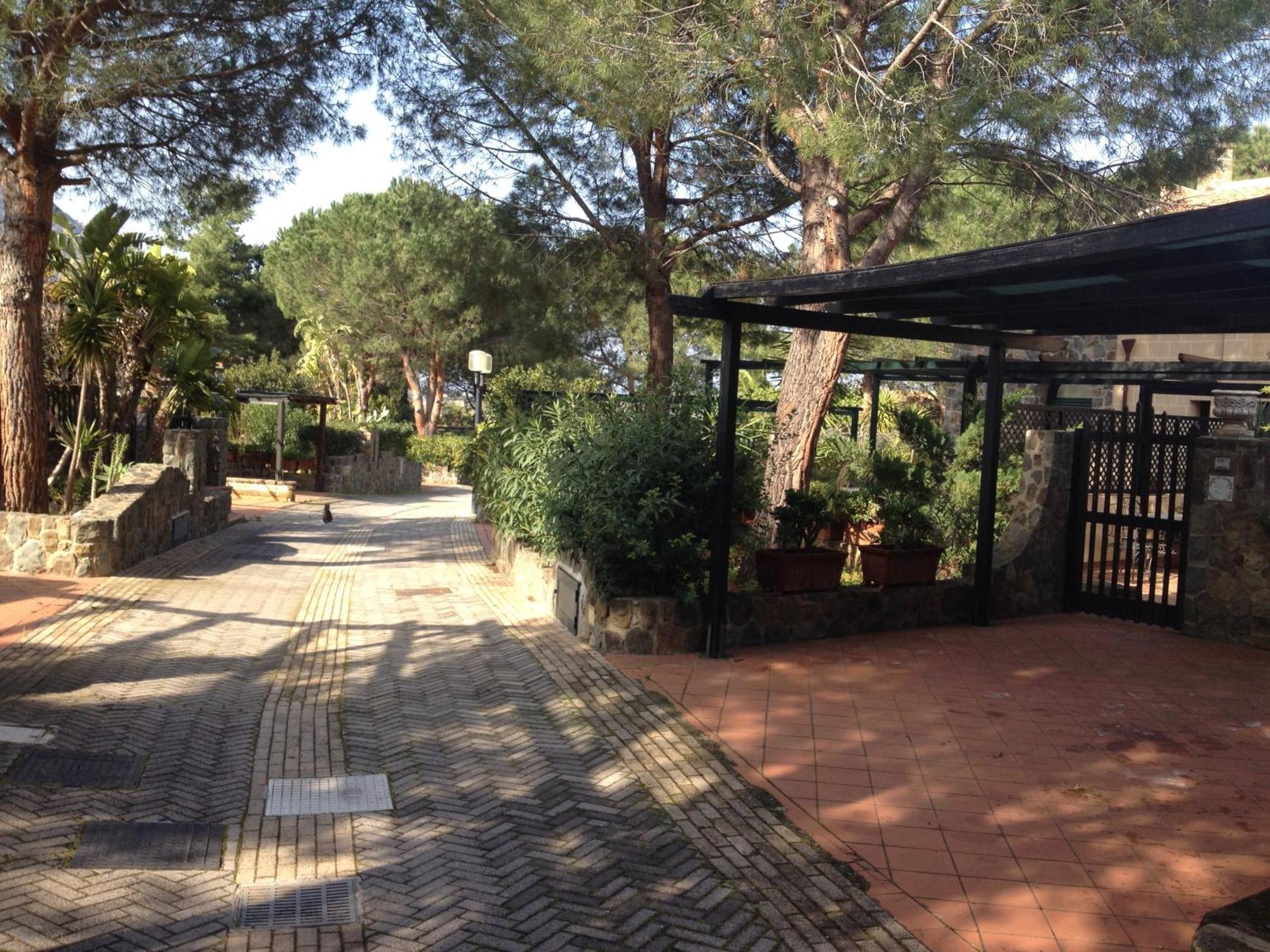 Villa Al Mare Baia Emiri Mazzaforno Cefalu Luaran gambar